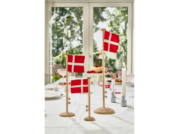 Celebrate Flagstang 40 cm i FSC certificeret eg med Dannebrog 